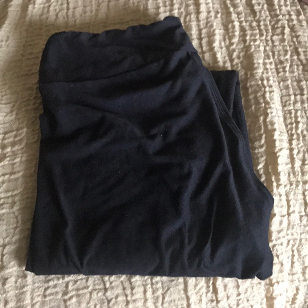 🎆 LULAROE ALL BLACK LEGGINGS🎆